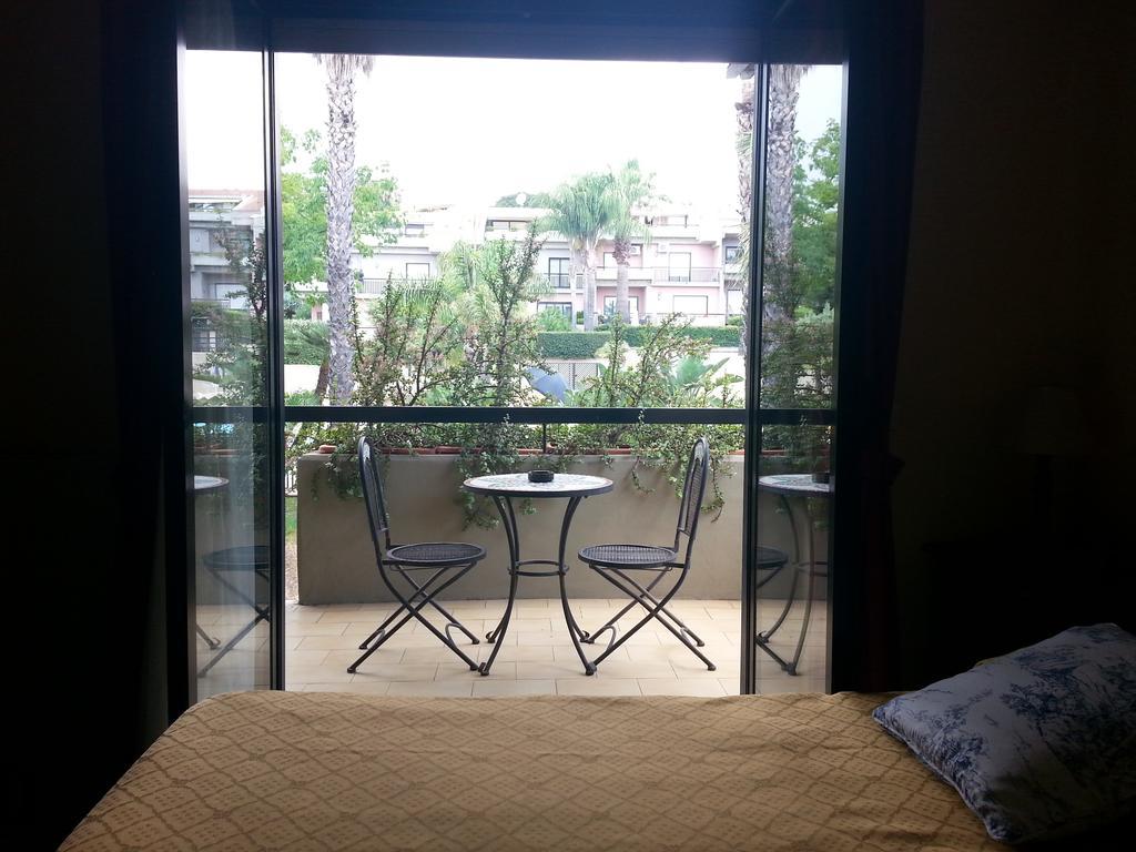 Porto Ulisse Bed & Breakfast Catania Exterior foto