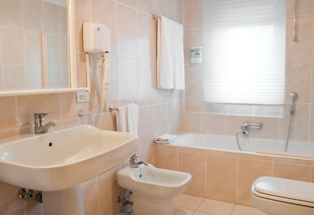 Porto Ulisse Bed & Breakfast Catania Exterior foto